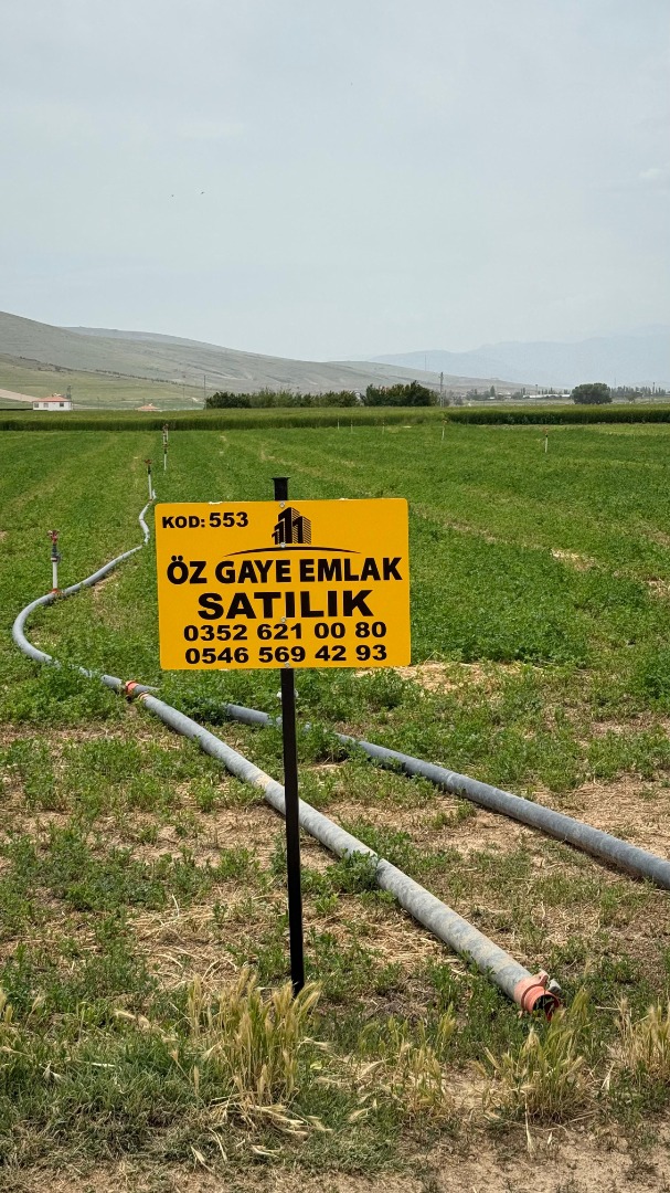 KAYSERİ DEVELİ ZİLE MAHALLESİ SARAYBUCAĞI MEVKİİNDE SATILIK TARLA